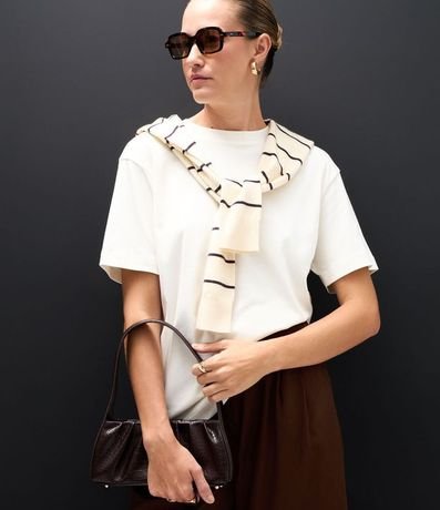 Remera en Algodón Peruano con Cuello Redondo 5