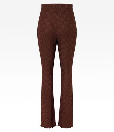 Pantalón Flare Texturizado con Bajo Ondulado 9