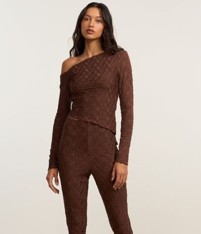 Pantalón Flare Texturizado con Bajo Ondulado 3