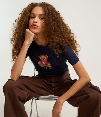 Remera Baby Look en Algodón con Estampa Oso