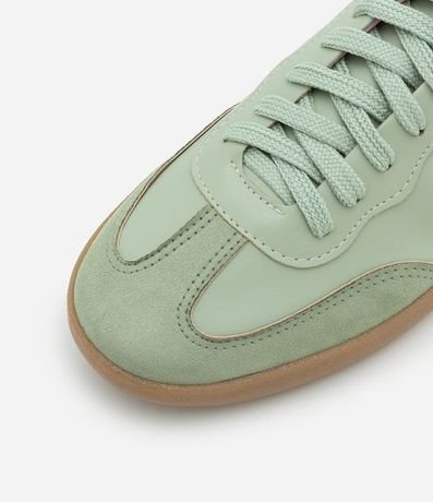 Championes Estilo Taco en PU con Detalles Laterales 4