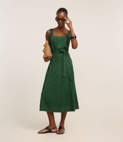 Vestido Evasê Largo en Orly con Costura Aparente