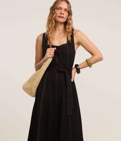 Vestido Evasê Largo en Orly con Costura Aparente