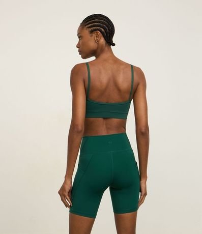 Bermuda en Microfibra con Bolsillo Funcional 4