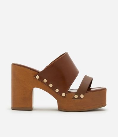 Sandalia con Salto Alto Efecto Madera y Tachuelas
