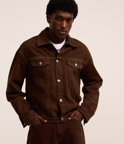 Campera Trucker Overboxy en Sarga con Pespunte Contrastante