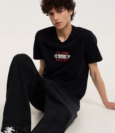 Remera Regular en Algodón con Estampa de Gato Skater 4