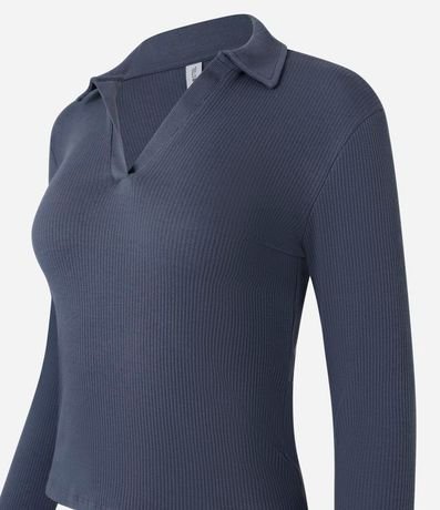 Blusa en Rib con Cuello Polo 5