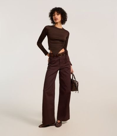 Pantalón Wide Leg en Sarga con Pespontos Contrastantes