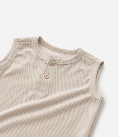 Musculosa Infantil Texturizada con Botones en el Cuello - Talle 1 a 6 años 5