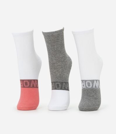 Kit 03 Medias Cano Mediano Deportivas en Algodón con Lettering Work Out