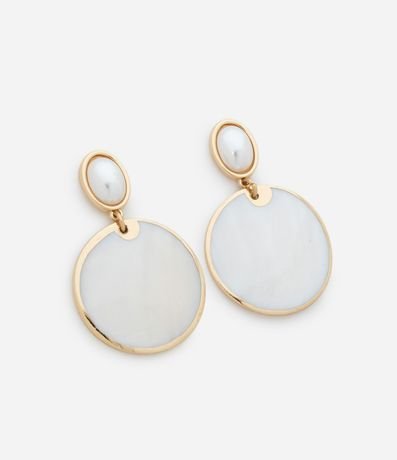 Caravana Mediano con Material Natural y Colgantes con Efecto Nácar 1