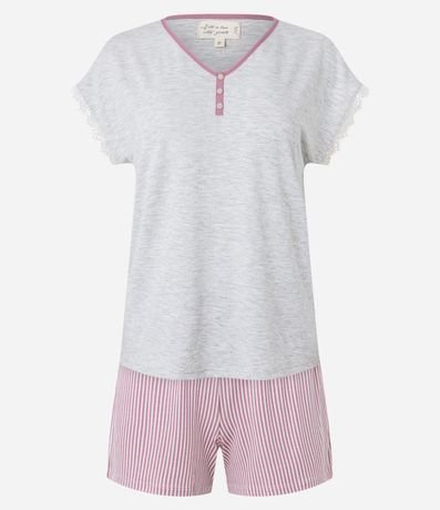Pijama Short Doll en Viscosa con Detalle de Encaje y Short Listrado 3