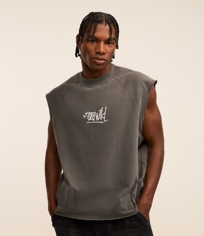 Musculosa Boxy en Algodón con Estampa Lettering y Efecto Desteñido