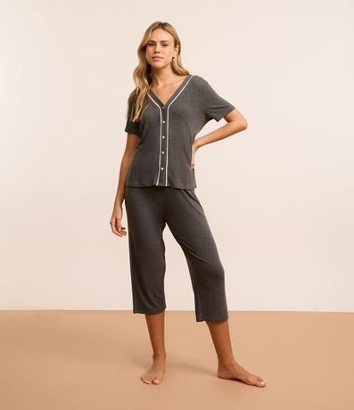 Pijama Americano Capri en Viscosa con Detalle Contrastante