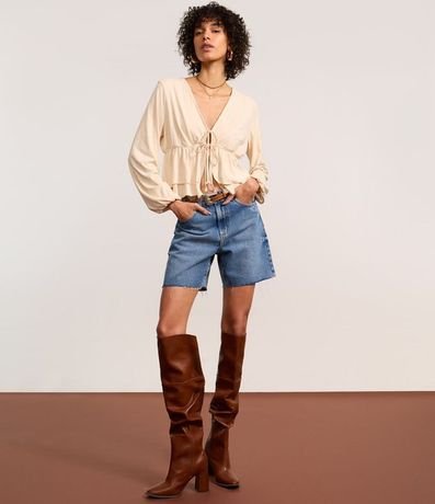 Blusa Bata en Gamuza con Lazo y Volados 5