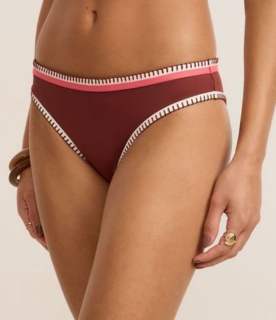 Bikini Bombacha Básica en Microfibra con Viés y Pespontos Contrastantes 2