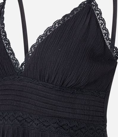 Vestido Texturizado con Detalles en Encaje 6