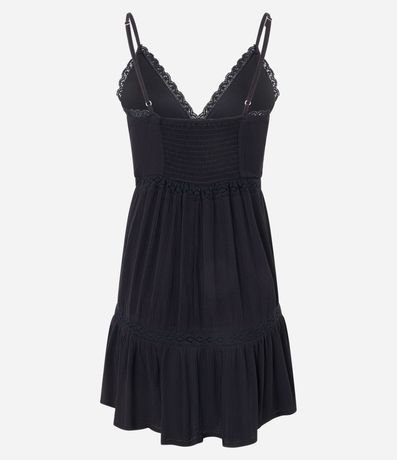 Vestido Texturizado con Detalles en Encaje 7