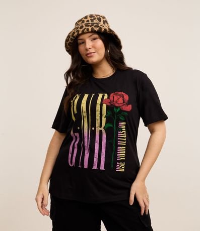 Remera Alargada con Estampa Guns and Roses Curve & Plus Size