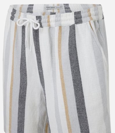 Bermuda Comfort en Jacquard con Estampa de Rayas Texturizada 6