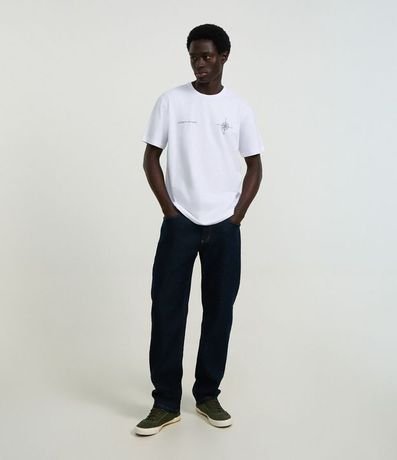 Remera Comfort en Algodón con Estampa de  Bussola y Lettering Sun Route Sailboat 2