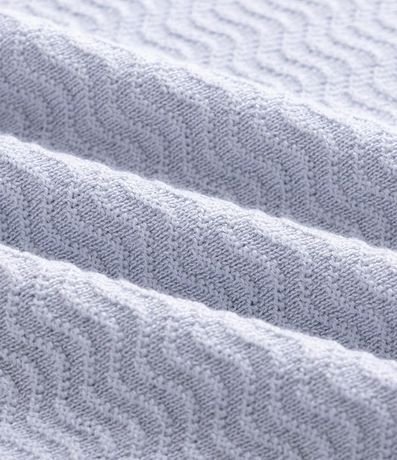 Polo Slim en Viscosa Texturizada con Cremallera 3