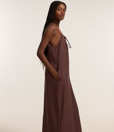 Vestido Largo y Recto en Crepé con Bolsillos 1