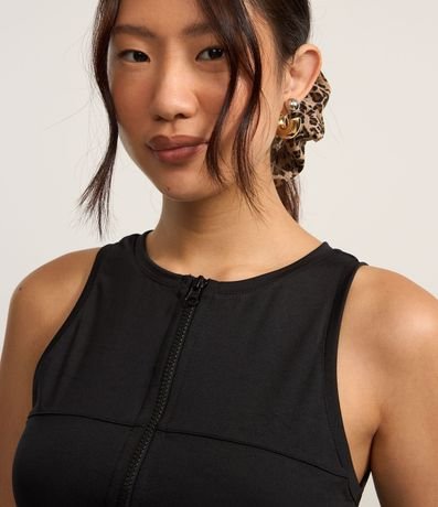 Blusa en Microfibra Sin Manga y con Cremallera Delantero 3