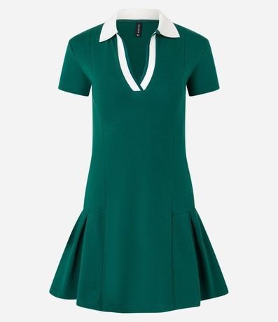 Vestido corto Sportcore en Rib con Cuello Polo Contrastante 5