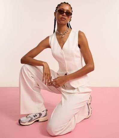 Chaleco en Sastrería con Espalda Abiertas 6