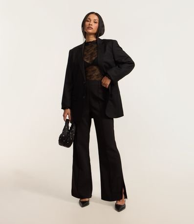 Pantalón Flare en Viscosa con Abertura en la Bajo y Sastrería 1