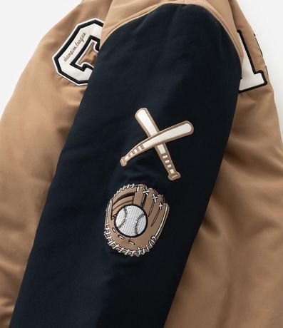 Campera Infantil Bomber con Patchs de Baseball - Talle 5 a 14 años 6