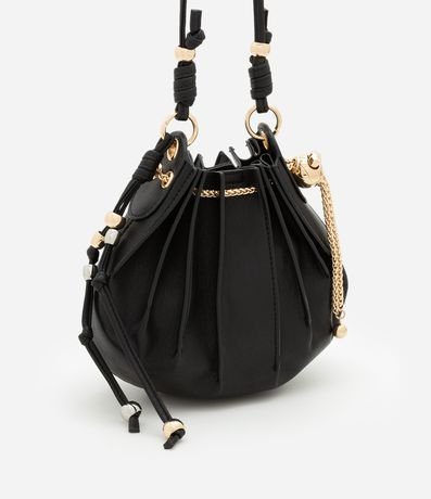 Cartera Bucket Pequena Cierre de Saco con Detalles en Metal Boho Romántico 1