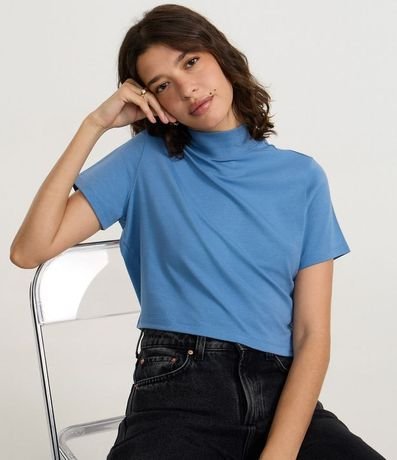 Blusa T-Shirt Cropped en Algodón con Cuello Alto 2
