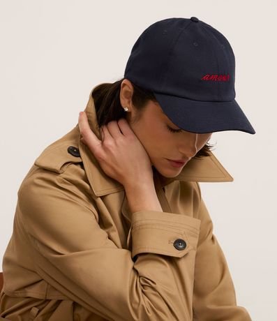 Gorra Aba Curva en Sarga con Bordado Amour 2