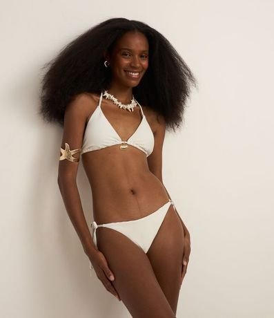 Bikini Bombacha Lazo en Microfibra Acanalada con Hilo Metalizado y Adorno de Caracolas 1