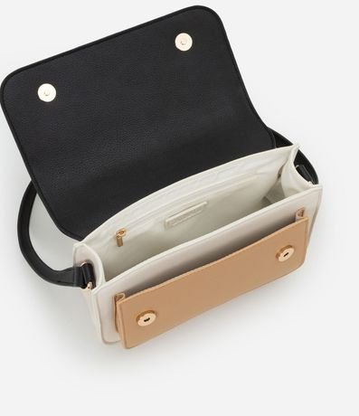 Cartera Shoulder Mediana con Tapa y Contraste de Colores 7