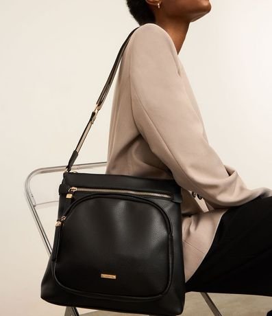 Cartera Postman Mediana con Bolsillo Delantero y Asa en Gorgorão 9