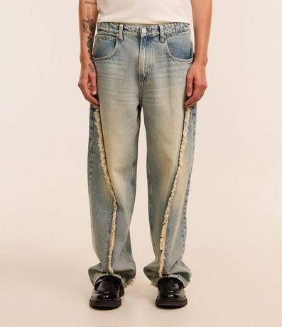 Pantalón Super Baggy en Jeans con Detalles Deshilachados 2