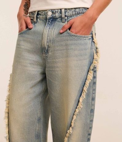 Pantalón Super Baggy en Jeans con Detalles Deshilachados 3