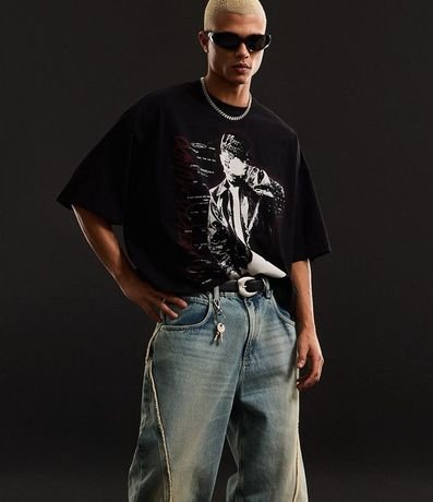 Pantalón Super Baggy en Jeans con Detalles Deshilachados 4