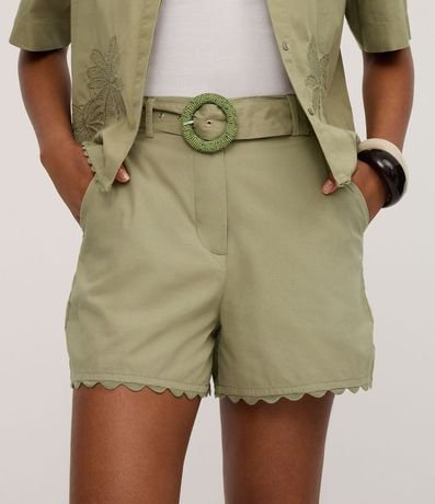 Short en Cambraia con Abalorios en la Hebilla del Cinturón 3