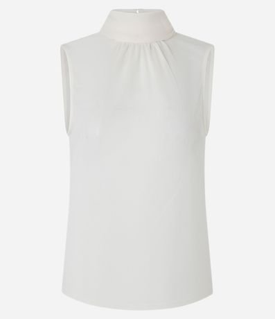 Blusa en Crepé con Pañuelo Para Lazo en el Cuello 9