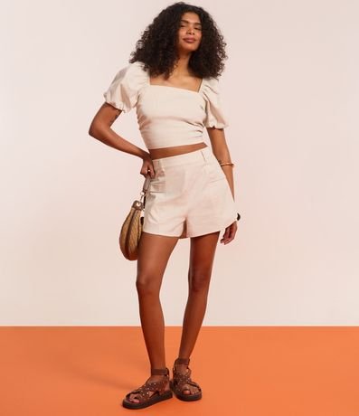 Short Cintura Alta en Bengalina con Bolsillos y Trabillas 5