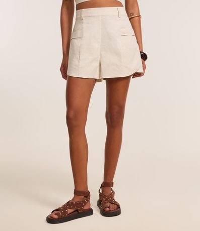 Short Cintura Alta en Bengalina con Bolsillos y Trabillas 3