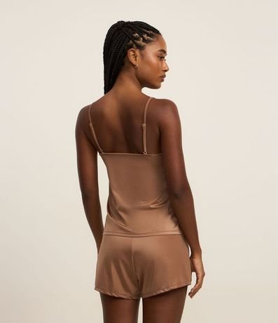 Pijama Short Doll en Microfibra Satinada con Detalle de Encaje 4