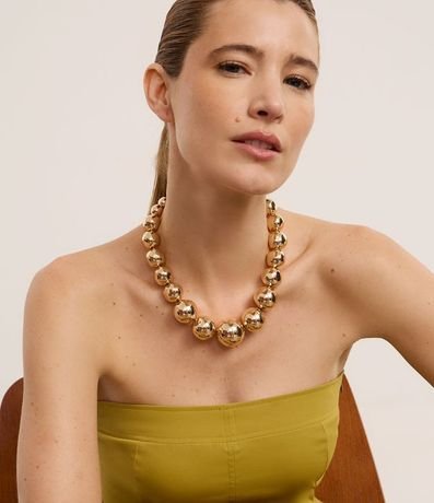 Collar Maxi con Esferas de Dimensiones Graduales