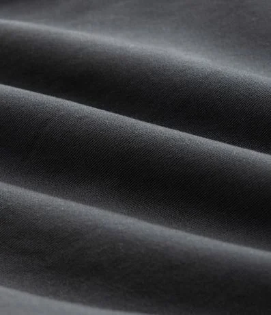 Bermuda Sarga Lisa con Bolsillos 3