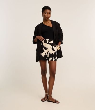 Short Recto Sastre Cintura Alta con Estampa Floral